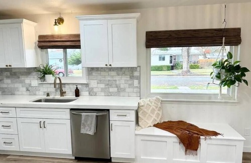 Mountain Home House | Modern Home Fully Remodeled W/Exercise Area