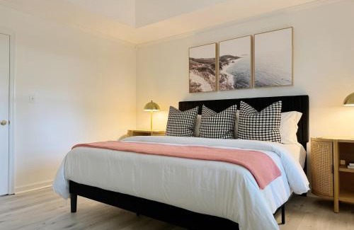 Savannah House | Modern Home Near Beach & City Dog Friendly