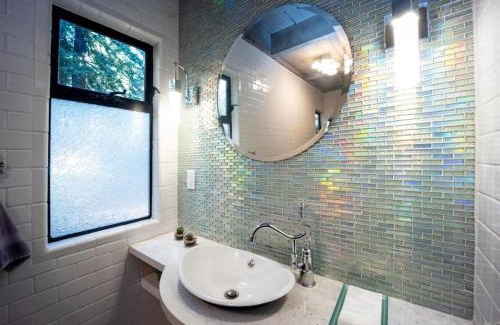 Occidental House | Modern House w. Fast Internet in 1 Acre Land