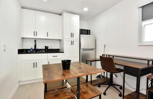 Daytona Beach Shores Apartment | Modern King Suite #12 - Steps to Beach