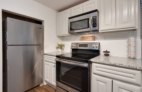 Hendersonville House | Modern Lakehouse 20 min from Nashville