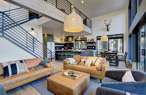 Tamarack Resort Cabin | Modern Luxe Cabin w/Sauna, Hot Tub, and Lake Views