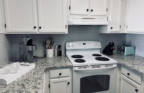 Ash Condo | Modern, luxurious 1-bedroom condo in stunning Ocean Isle Beach