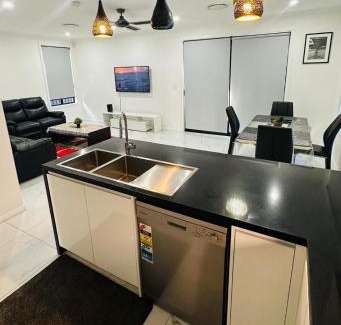 Marsden Park House | Modern Luxury 3BRH Marsden Park