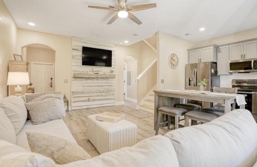 Regal Palms House | Modern Luxury at Regal Palms Resort