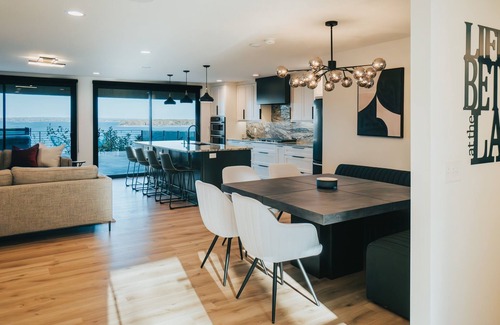 Afton House | Modern Luxury Lakefront w/Hot Tub, Unbelievable Views!