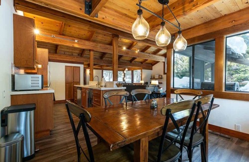 Tahoe City House | Modern Mountain Getaway at Chinquapin | #5