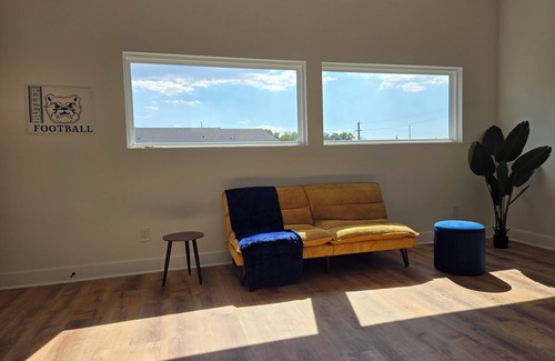 Fountain Square House | Modern New Construction in Fountain Square near downtown Indianapolis - Sleeps 7