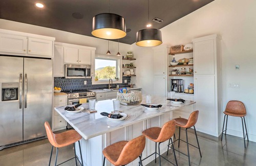 Norfork House | Modern Norfork House w/Patio on White River!