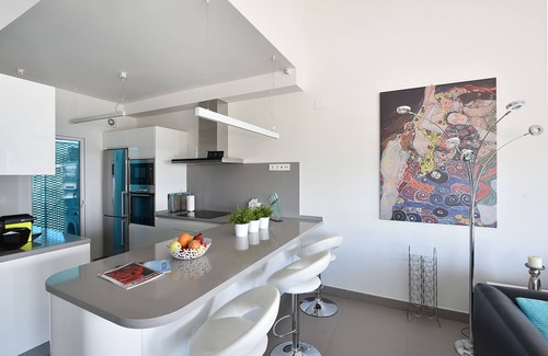 La Capellania Apartment | Modern penthouse in prime location located between Marbella and Malaga