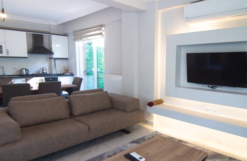 Sapanca Villa | Modern Private Pool Villa in Sapanca