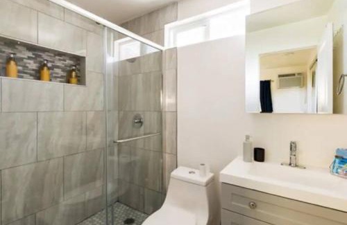 Silver Creek Apartment | Modern Private Unit With Serene Backyard