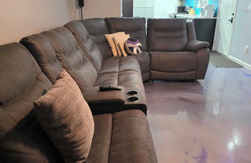 High Point Condo | Modern/Retro 2br Condo by Exceptional Stays