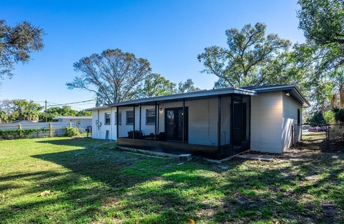 Temple Crest House | ☆Modern & Spacious☆ Family Ready | Ace Location