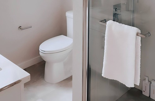 Kaneohe Apartment | Modern Studio at Ko'olau Mountain