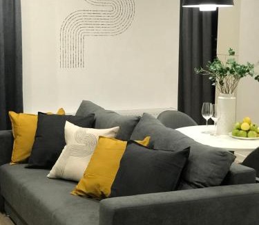 Maliyevtsy Apartment | Modern Studio City Center дуже затишно! Netflix