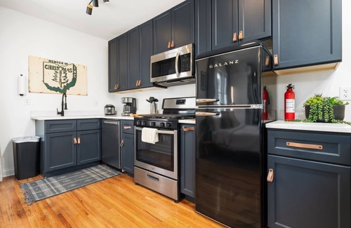 University District Apartment | Modern Studio in the heart of OSU campus