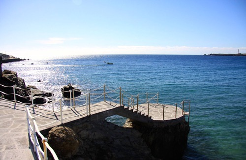 La Sabinita Apartment | Modern studio with a sunny roof terrace - views of the sea and mountains, brine pool