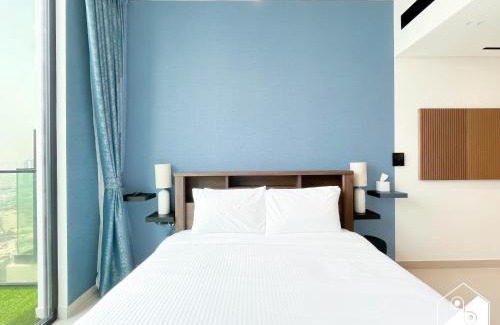 Jumeirah Village Circle Apartment | Modern Studio with balcony Binghatti Gardenia JVC