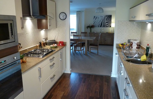 Gifford House | Modern town house minutes from city attractions yet in a quiet location.