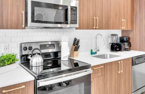 Overtown Apartment | Modern Unit in Downtown Miami With Free Parking