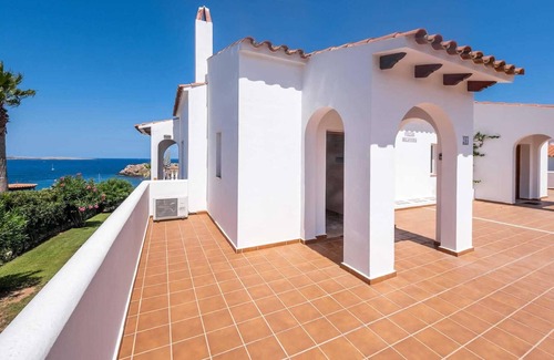 Arenal d'en Castell Villa | Modern villa close to popular resort