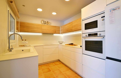 Urbanizacion S'Estanyol House | Modern villa with oceanfront & pool for 6 people