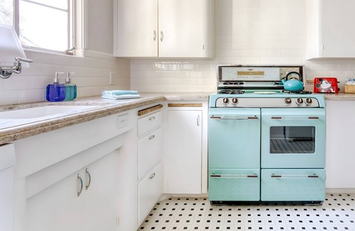 Fullerton House | Modern Vintage near Disneyland - Perfect for every trip!