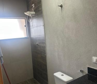 Americana House | Moderna área com Wi-Fi e ar condicionado