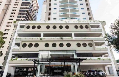 La Julia Apartment | ModernApartment|Elegant|DownTown|Pool|Gym|Sauna