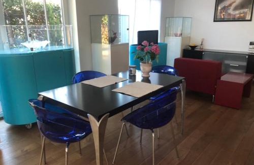 Willich Apartment | Modernes 4-Zimmer Haus, nahe Messe Düsseldorf (15 min. Internat. Airport)