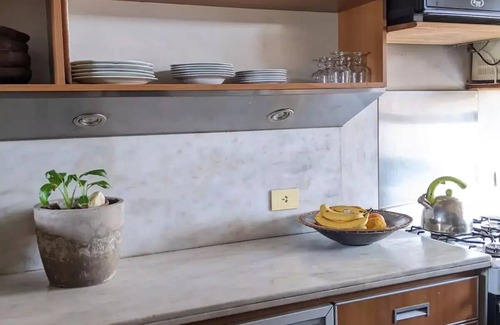 Beccar House | Moderno duplex con pileta, patio y jardin