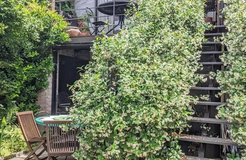 Beccar House | Moderno duplex con pileta, patio y jardin