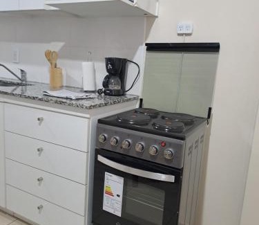 Mendoza City Center Apartment | Moderno y nuevo apartamento con cochera en el centro