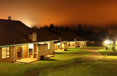 Graskop Ski Chalet | Mogodi Lodge Self Catering Chalet