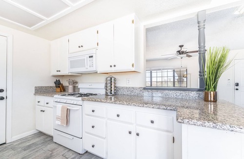 Twentynine Palms House | *Mojave Oasis @ 29Palms* ~only 3 miles to Joshua Tree National Park