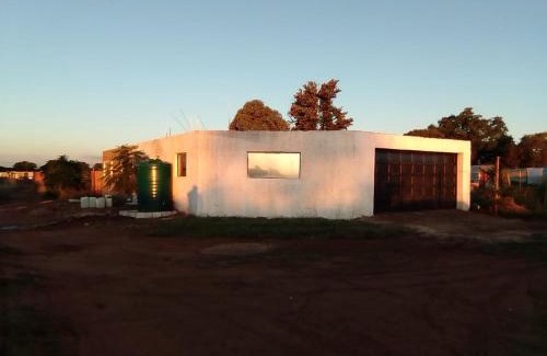 Akasia House | Mokoena Village guesthouse