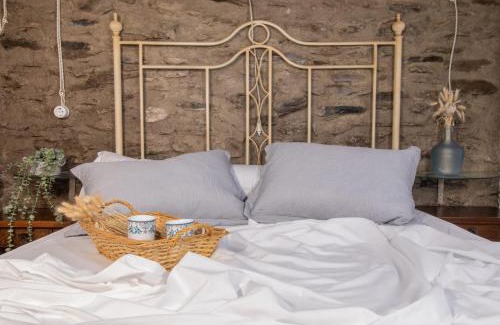 Jerez del Marquesado Ski Chalet | Molino de Santa Águeda