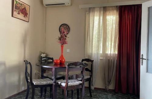 Termenades House | Mon Reve House