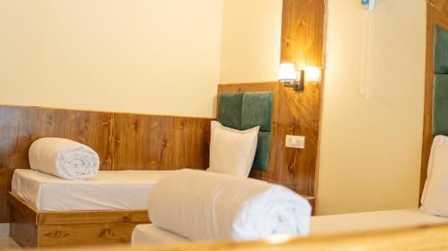 Mohal House | Monal Homestay