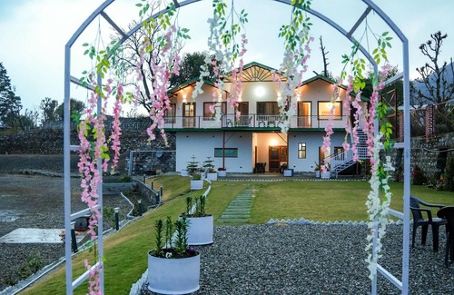 Bhimtal Villa | Monal meadows