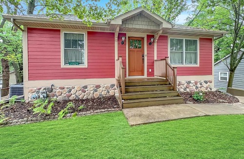 Spirit Lake Villa | Monarch Cove Home off West Lake