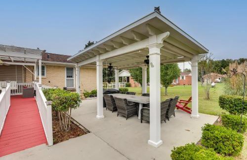 Moncks Corner House | Moncks Corner Home about 4 Mi to Lake Moultrie!