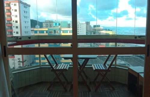 Mongagua Apartment | Mongaguá - Pé na Areia - 2 Quartos - 6 pessoas