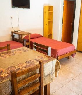 Cosquin Apartment | Monoambiente amplio con pileta