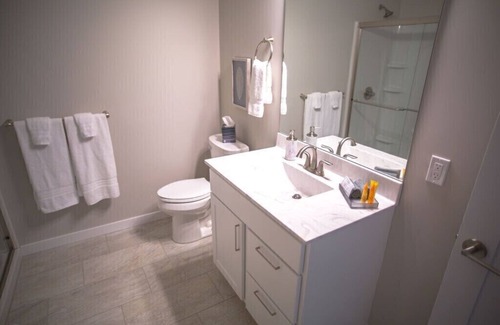 Bridgman Hotel | Monogram Inn- Boardwalk (Room #12)