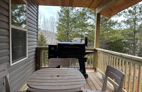 Hartshorn Cabin | Montauk Valley Cabins, Montauk Valley Cabins-2 Miles From Montauk State Park