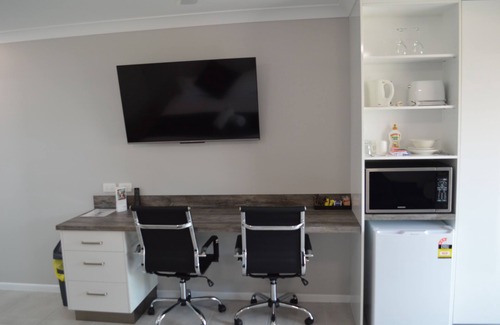 Rosslea Hotel | Monte Carlo Motor Inn