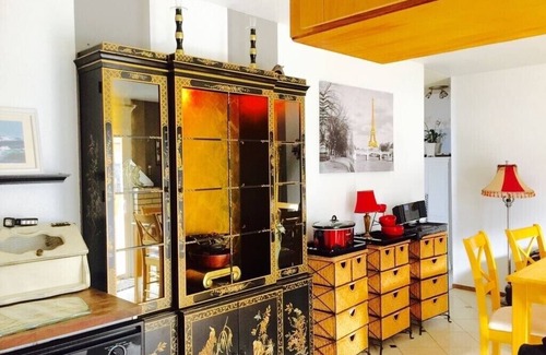 Seaside House | Monterey Bay Ocean Views: close to Aquarium w hot tub - park setting, sleeps 7