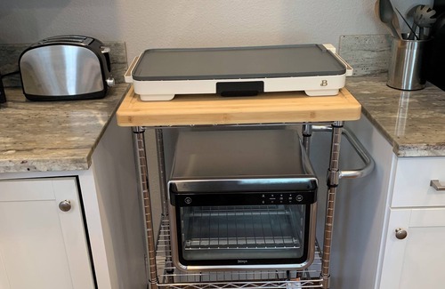 Lema Ranch Cottage | Monthly 1bed/1bath Full Guest House bordering beautiful Nature Preserve Trails